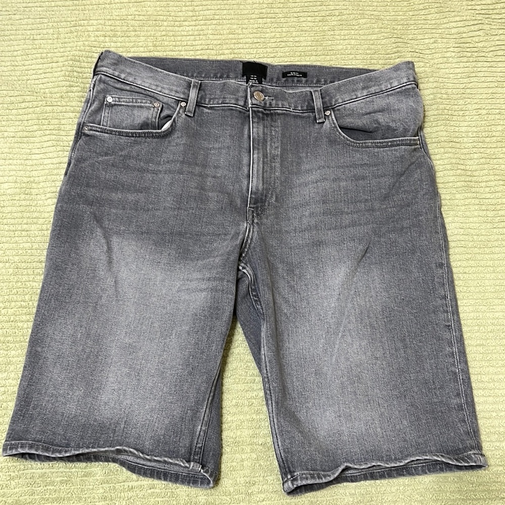 H&M Mens Gray denim jean shorts